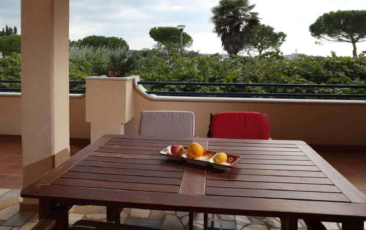 Linea Mare Apartment Rovinj Exterior photo