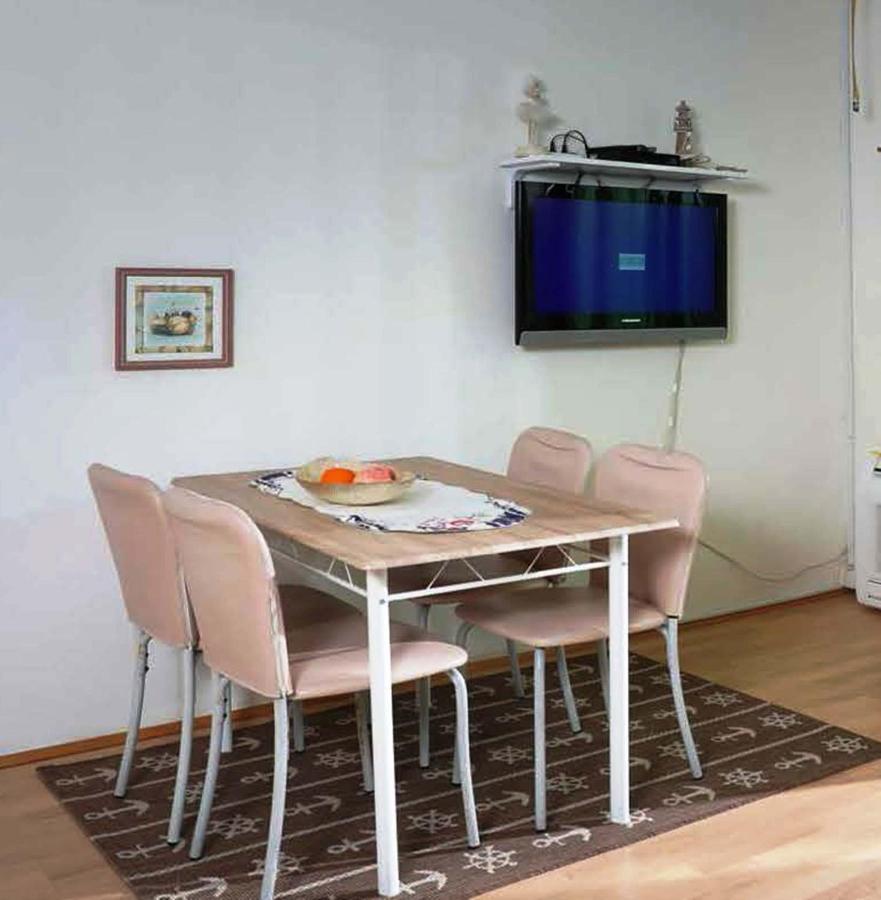 Linea Mare Apartment Rovinj Exterior photo
